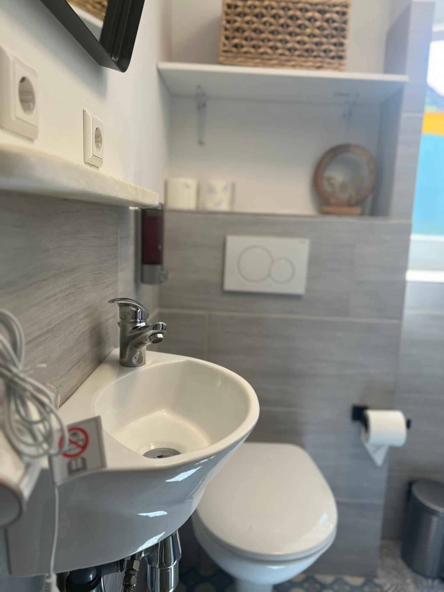 Hilde Apartments Rheinhausen Eksteriør bilde